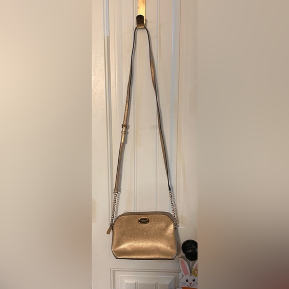 Michael Kors Handbags - Michael Kors crossbody